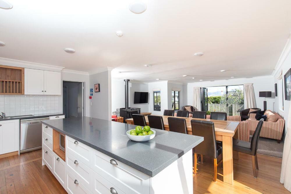 Kylie'S Castle Villa Wanaka Luaran gambar